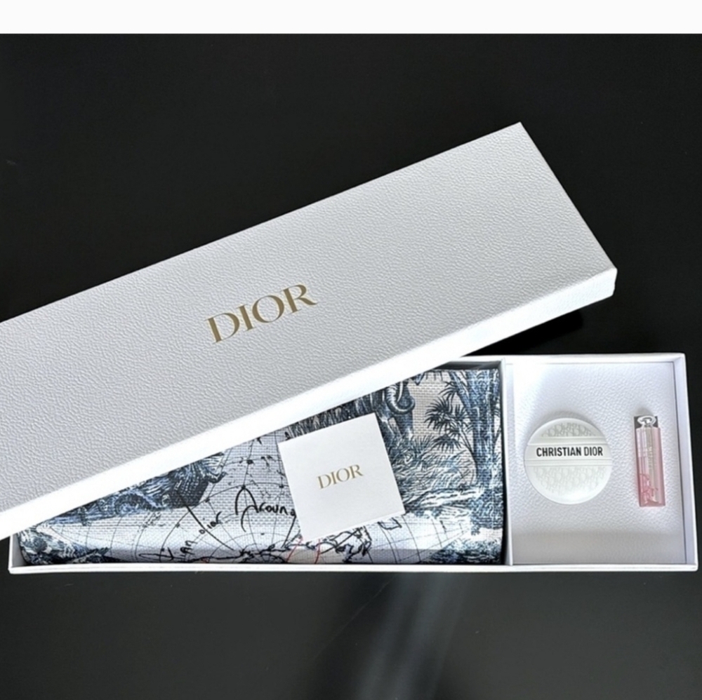 NIB Dior Around the World VIP Tote + Le Baume + Lip Glow Gift Set